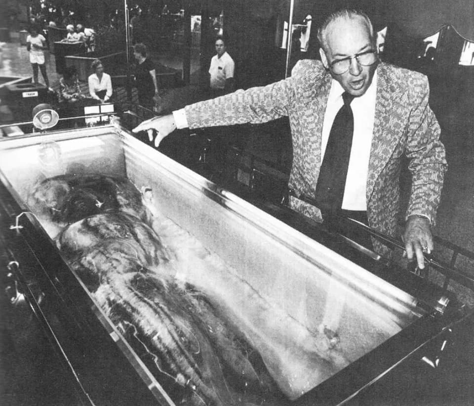 Hoax: Minnesota Iceman Exhibit